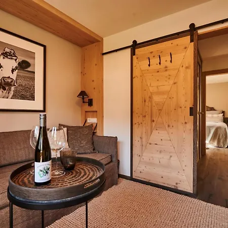 Serviced Luxury Evi, Ski-in Ski-out * Kaprun