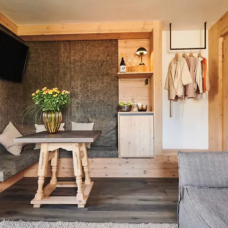 木屋 Serviced Luxury Evi, Ski-in Ski-out