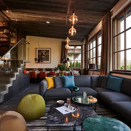 Serviced Luxury Evi, Ski-in Ski-out