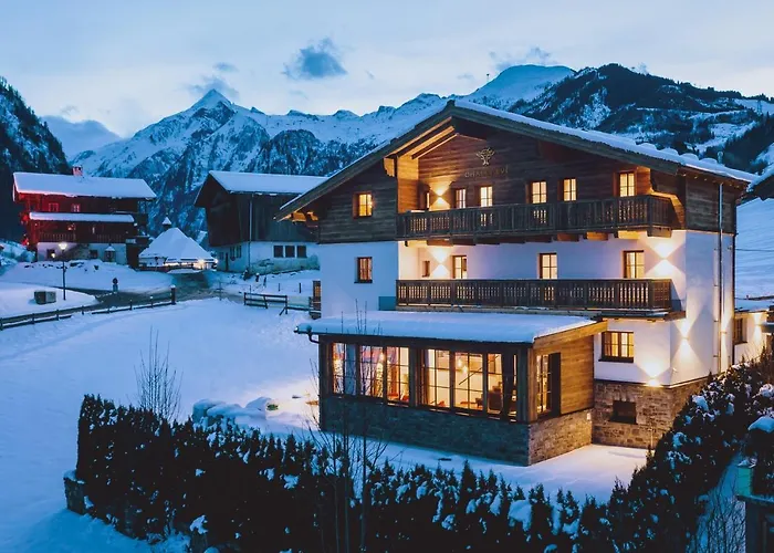 シャレー Serviced Luxury Evi, Ski-in Ski-out