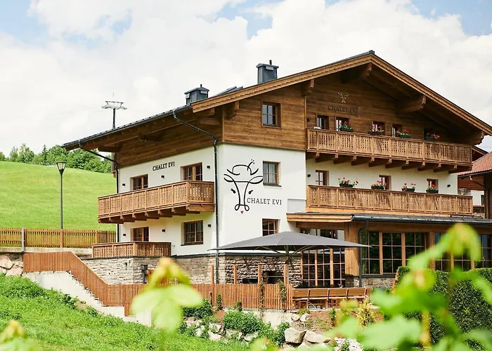 Serviced Luxury Evi, Ski-in Ski-out カプルーン