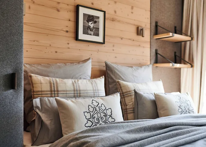 Serviced Luxury Evi, Ski-in Ski-out 木屋 卡普伦